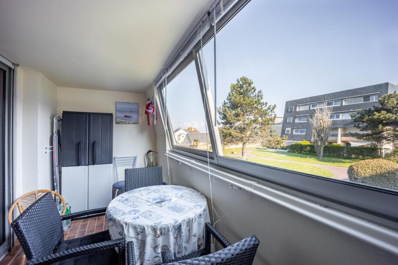 Le Pavois - Appartement A 50 Metres De La Mer Bernières-sur-Mer Exteriör bild